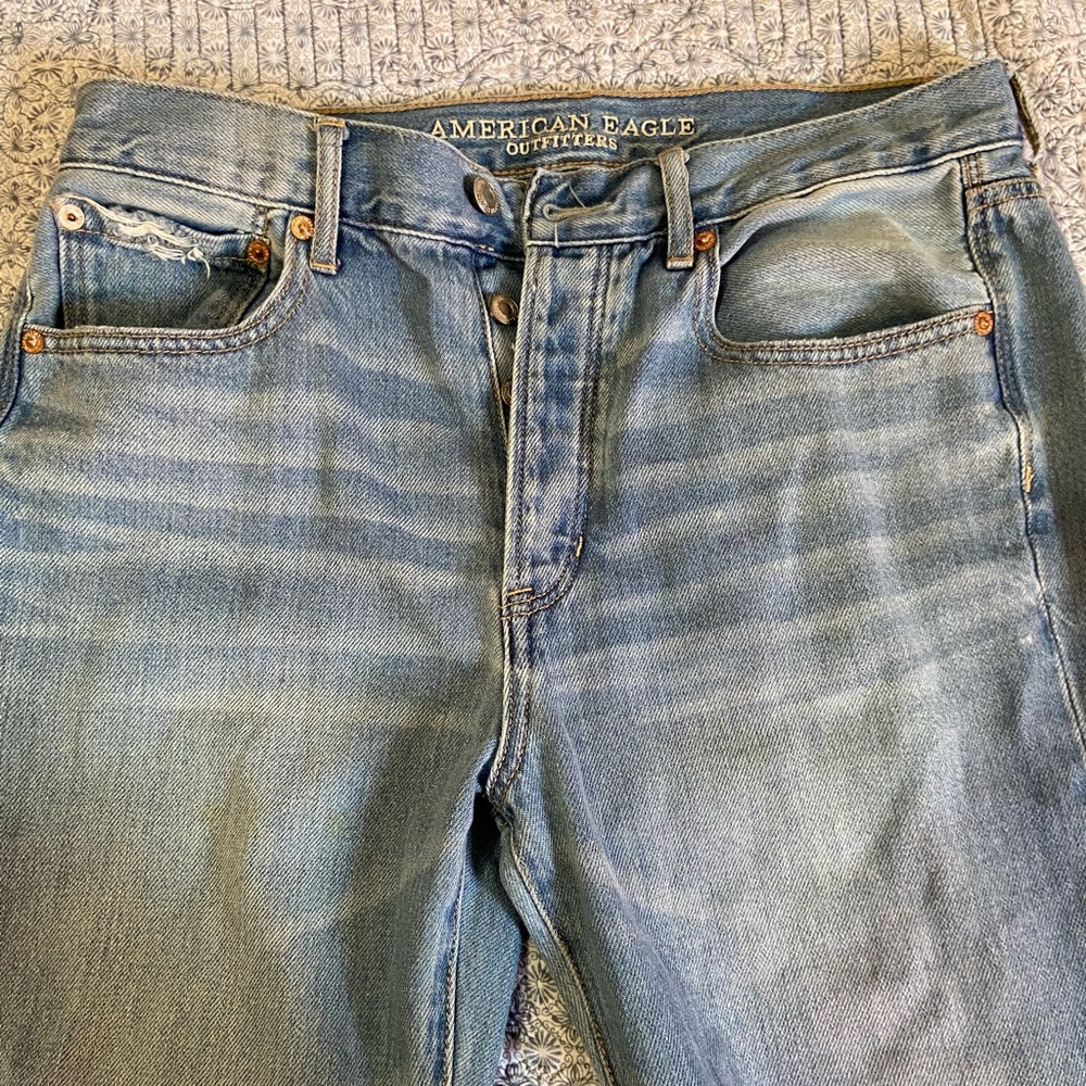 American Eagle boyfriend jeans - Picture 3 of 8